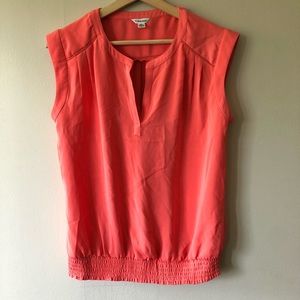 Calvin Klein coral sleeveless shirt - S